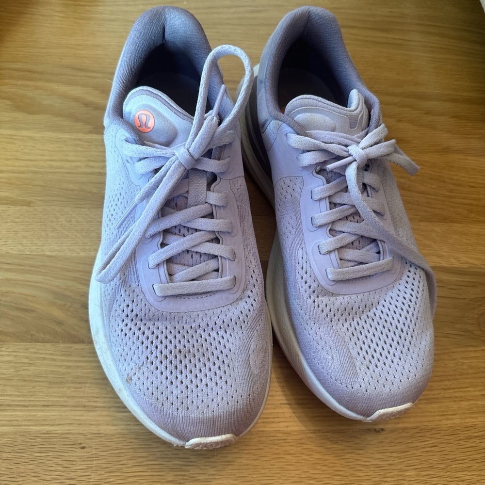 Lululemon blissfeel sneaker